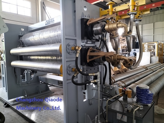 420 × 2020 เครื่องรีดผ้าสองลูกกลิ้ง 150m / นาที